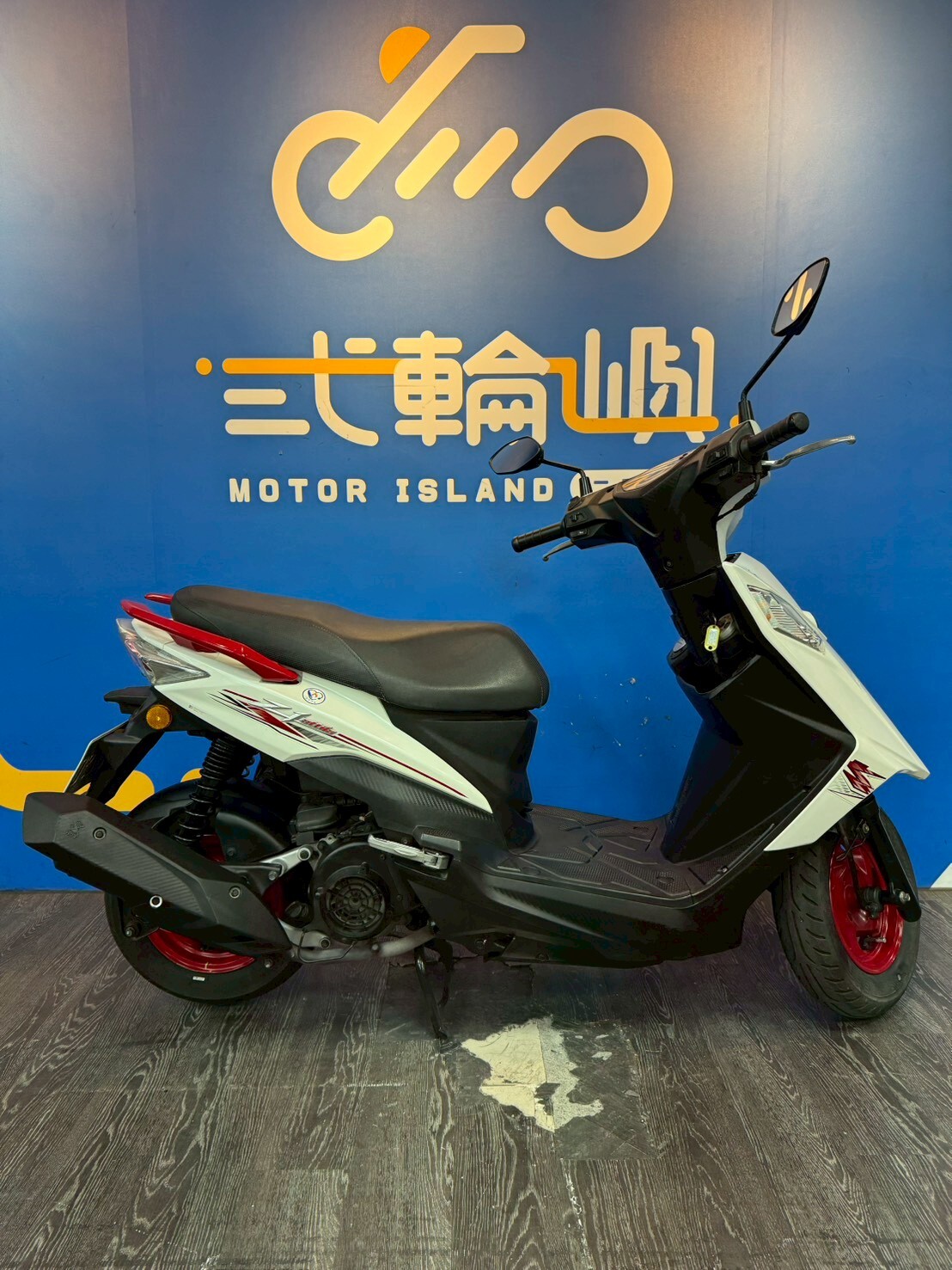 LINE_ALBUM_17年 三陽 Z1 ATTILA _0290 33613km $38000_251208_5