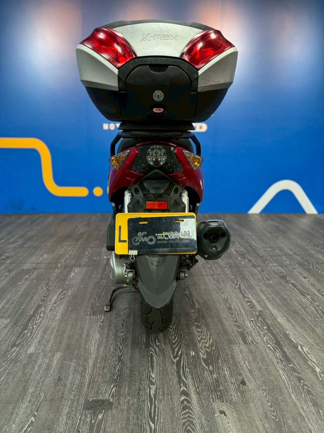 LINE_ALBUM_13年 宏佳騰 ELITE 300 R _3383 33627km $30000(特價現況販售)_251208_3