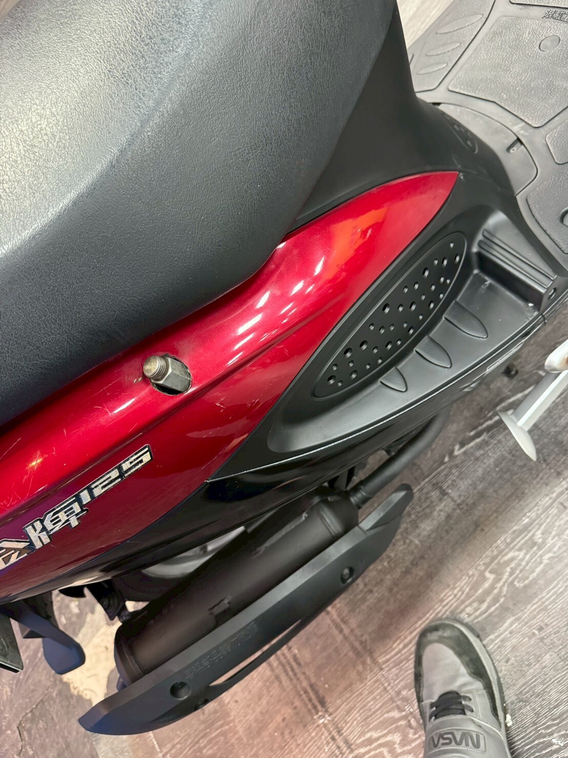 LINE_ALBUM_18年 光陽 金牌 125 鼓煞 _1515 13157km $38000_251208_1