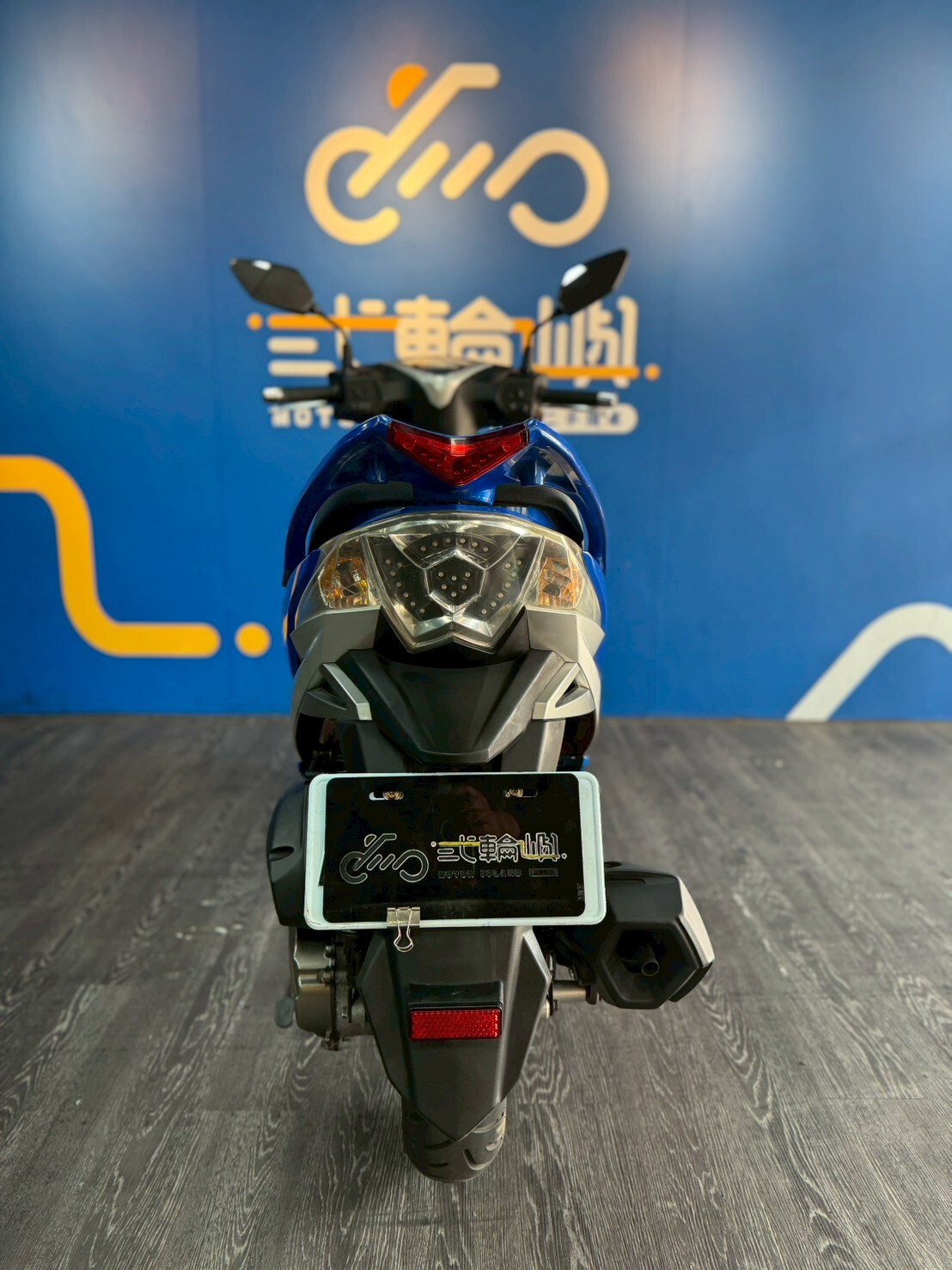 LINE_ALBUM__251211_1