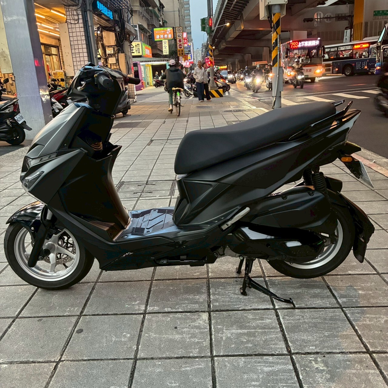 LINE_ALBUM_2024 光陽 RTS 135 TCS _1693 $82000_251212_3