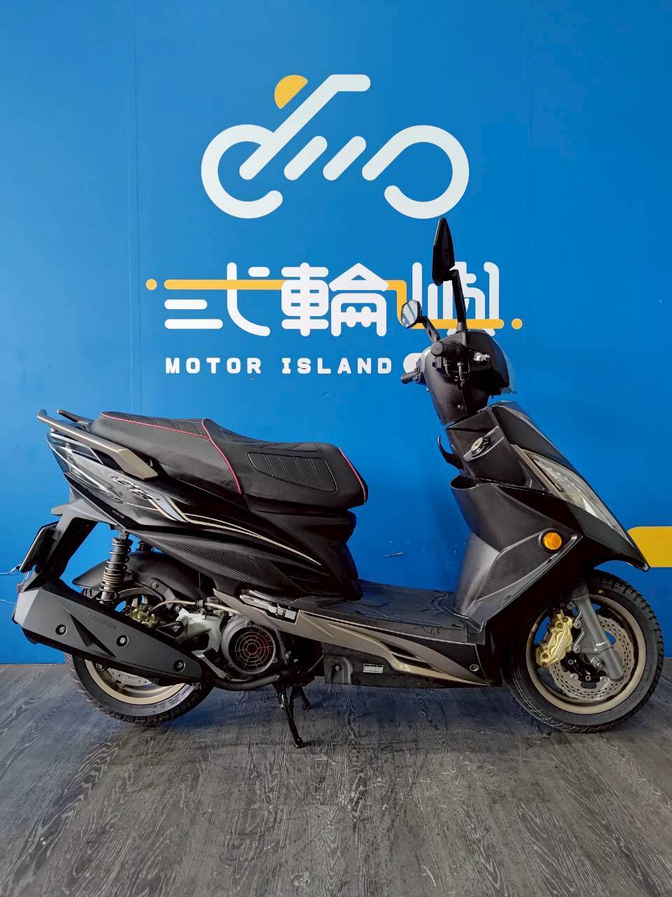 LINE_ALBUM_2017光陽G6 150 BREMBO 特仕版_MJS-2257 $49999 里程 36XXX_251213_2