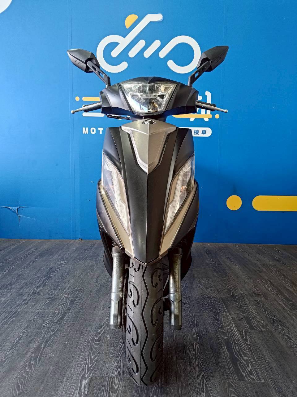 LINE_ALBUM_2016 光陽G6 150 BREMBO 特仕版_MLW-8609 $45000 里程 17XXX_251214_4