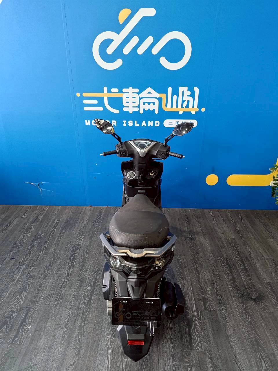 LINE_ALBUM_2016 光陽G6 150 BREMBO 特仕版_MLW-8609 $45000 里程 17XXX_251214_1