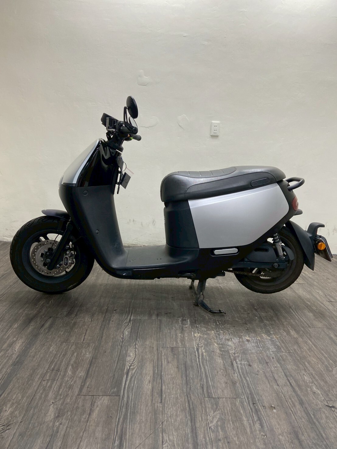 LINE_ALBUM_2020 睿能 GOGORO2 RUMBLER _2858 $30000 里程14XXX_251216_4