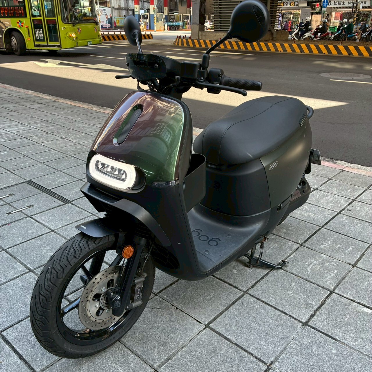 LINE_ALBUM_2024 GOGORO SUPERSPORT TCS _0002 $54000_251216_5