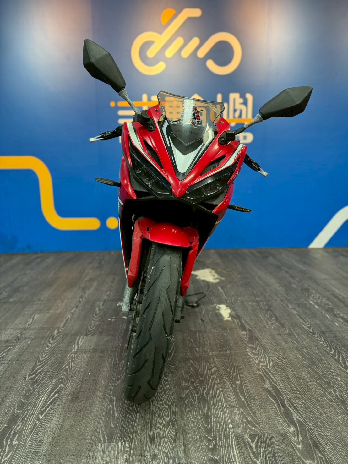 LINE_ALBUM_「未整理現況」17年 本田 CBR 150R 國際檔 _8961 24xxxkm $45000_251216_5