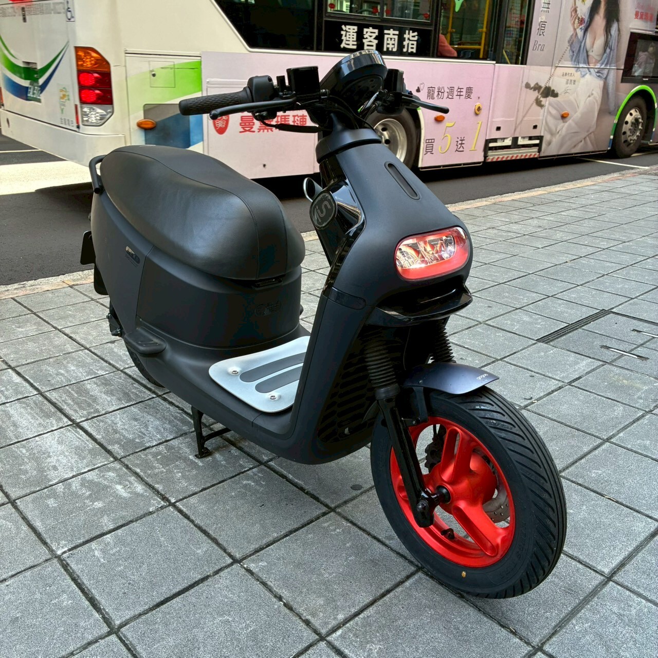 LINE_ALBUM_2022 GOGORO S3 _8788 $35000_251216_5