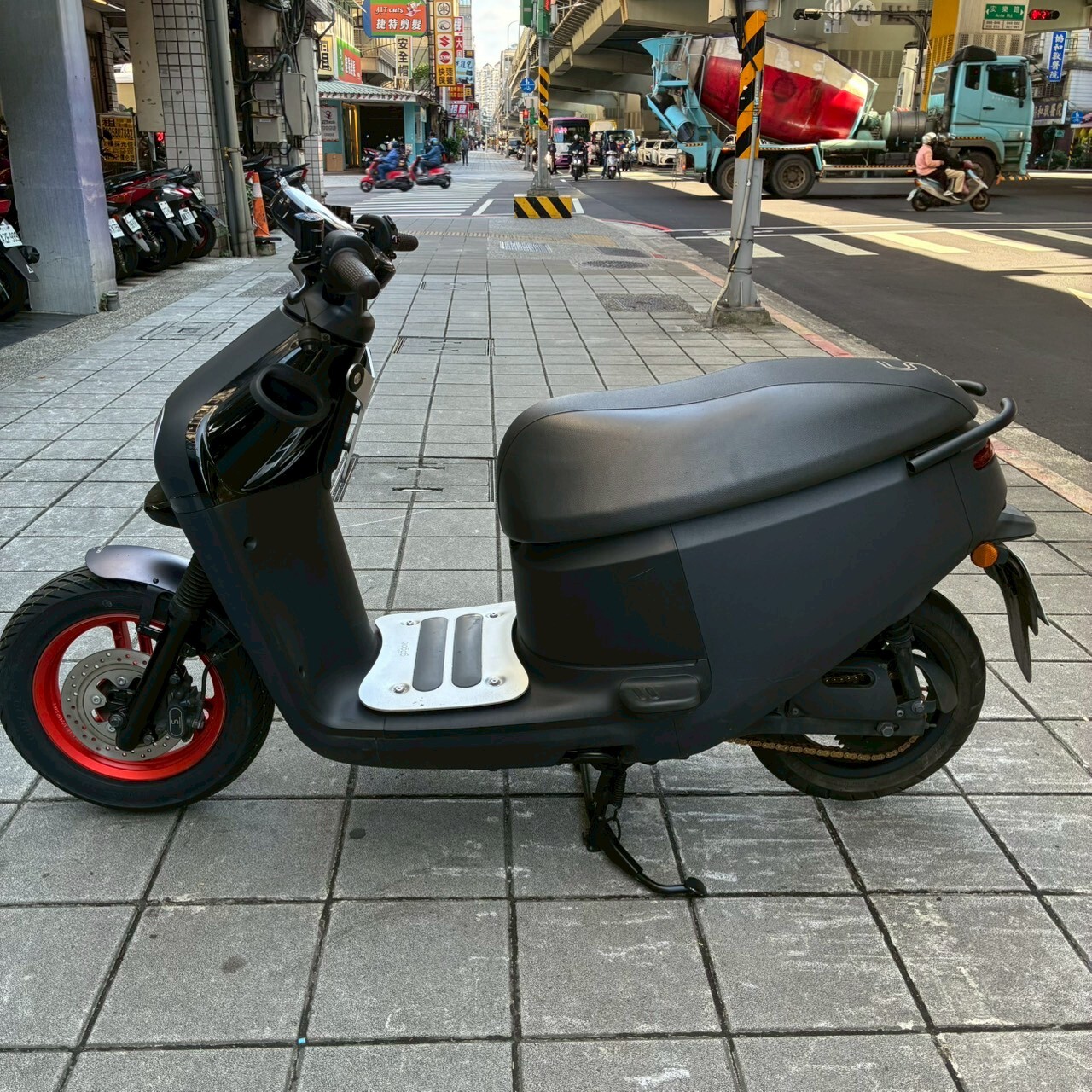 LINE_ALBUM_2022 GOGORO S3 _8788 $35000_251216_4