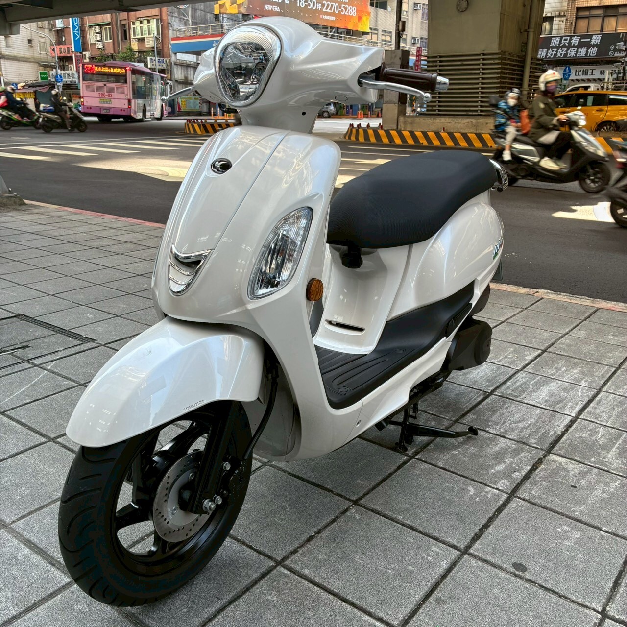 LINE_ALBUM_2018 光陽 LIKE 125 _3213 $42000_251216_5