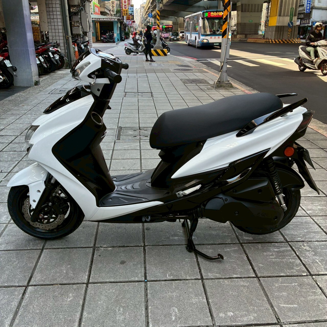 LINE_ALBUM_2018 山葉 勁戰五代 125 ABS _7988 $55000_251216_4