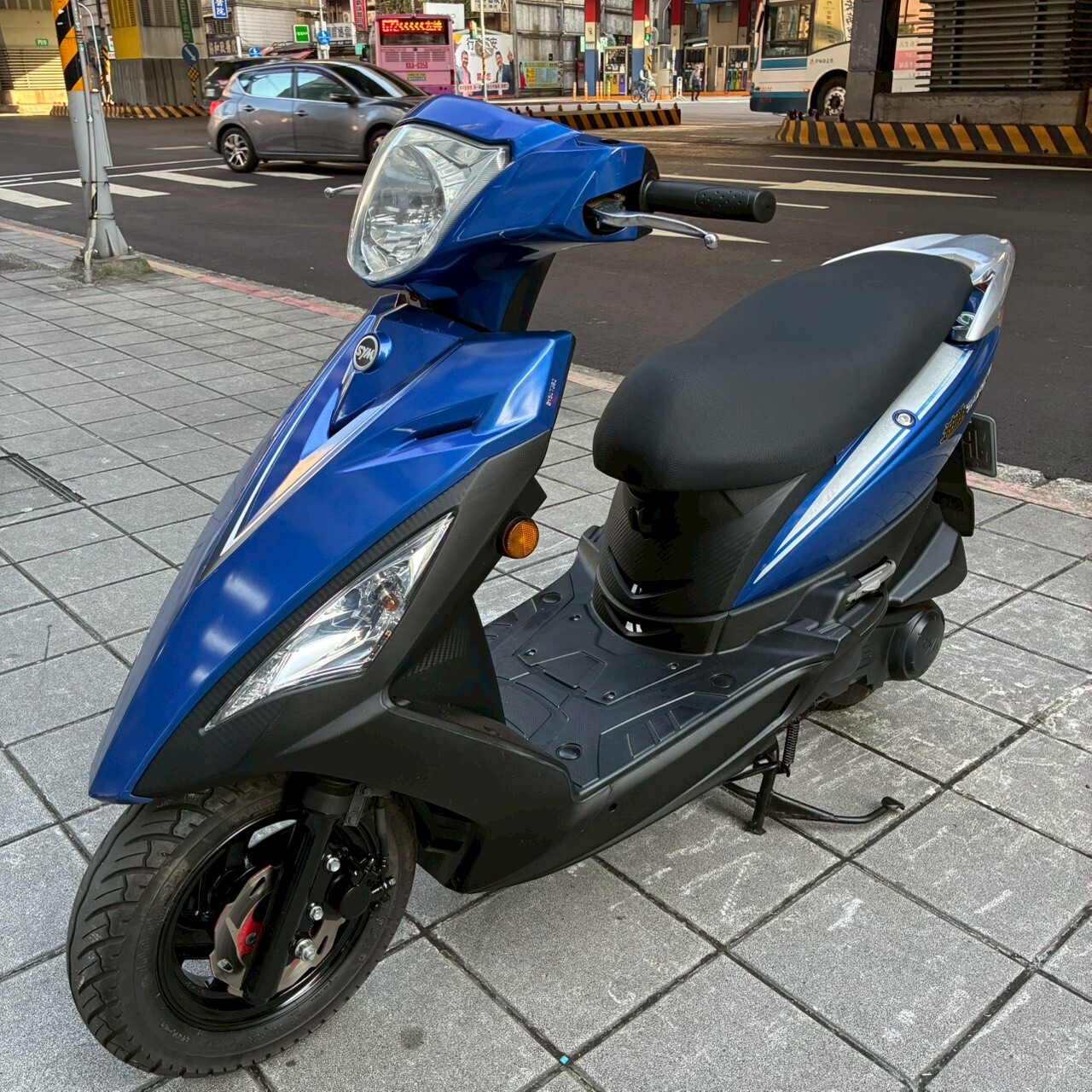 LINE_ALBUM_2017 三陽 新迪爵 125 碟煞 _6917 $36000_251216_6