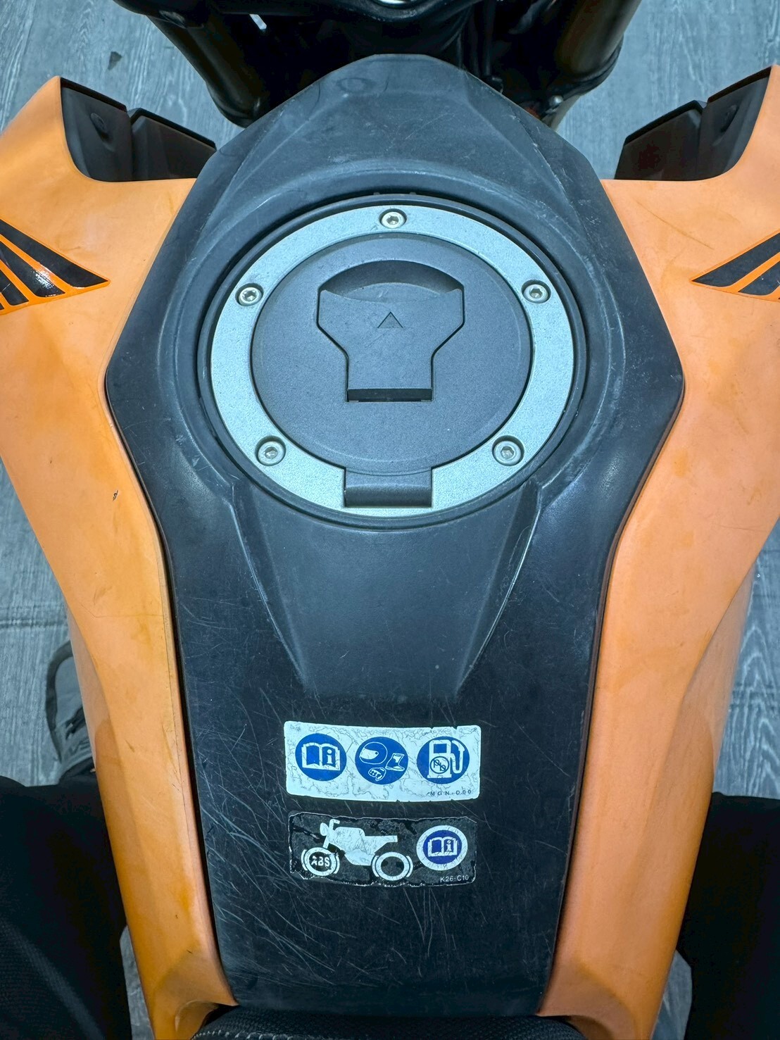 LINE_ALBUM_「未整理現況」18年 本田MSX 125 ABS 國際檔 _1016 19xxxkm $45000_251217_1