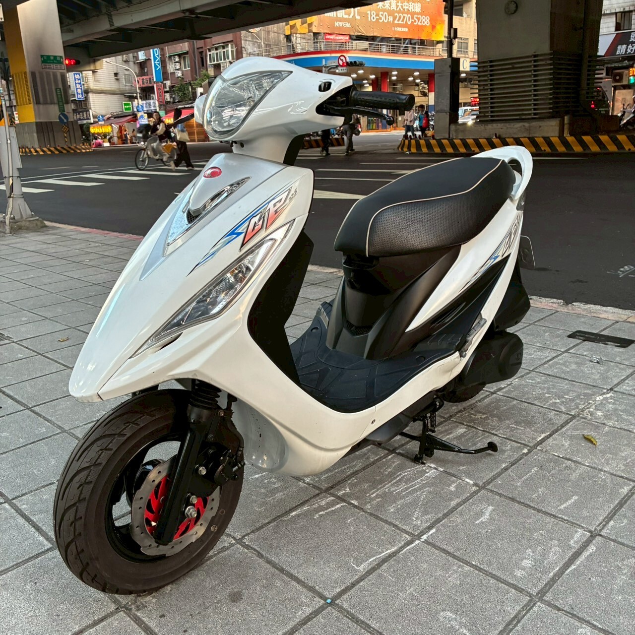 LINE_ALBUM_2013 光陽 GP125 碟煞 _385 $26000_251222_6