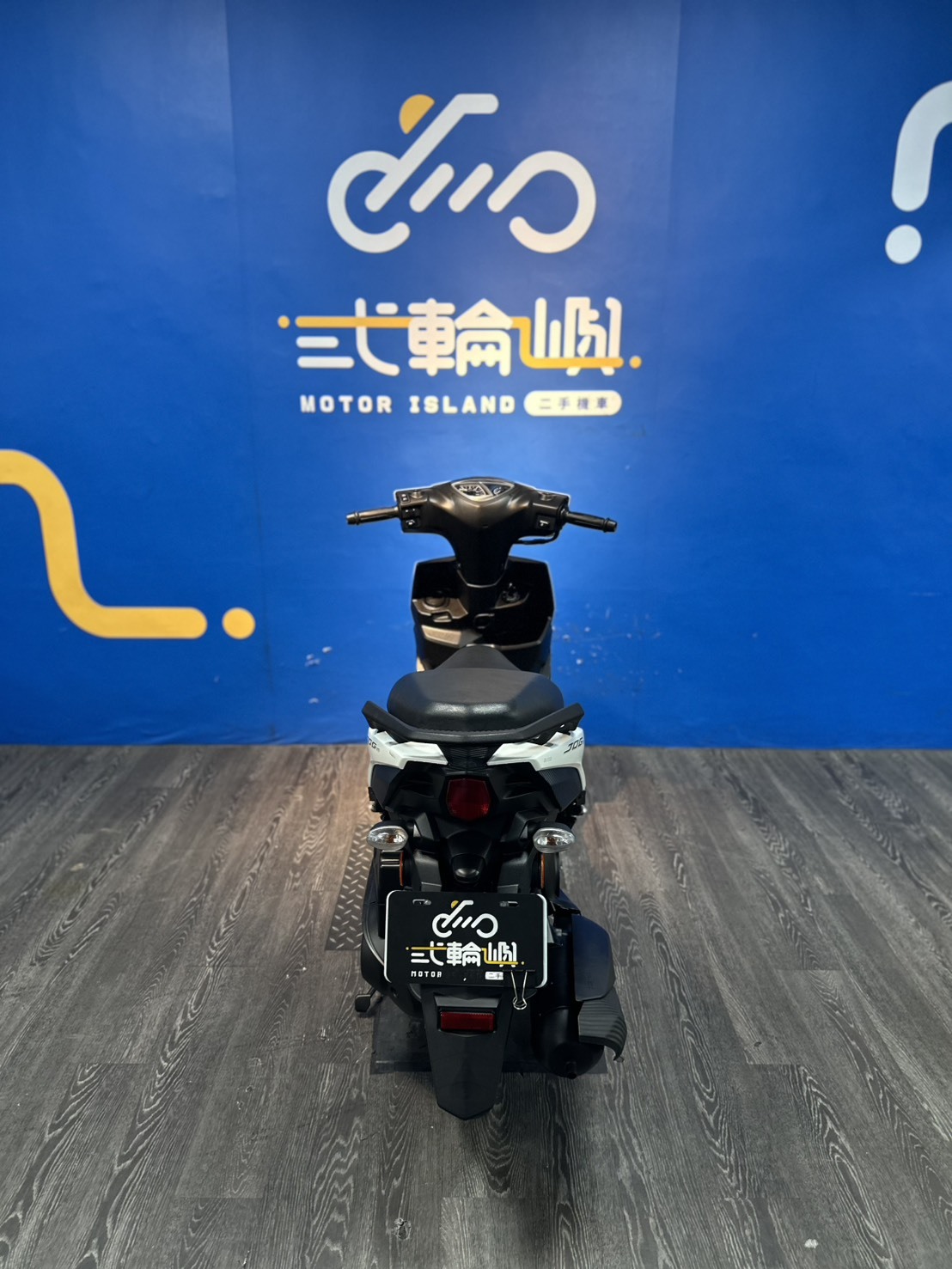 line_oa_chat_251223_201353_group_4