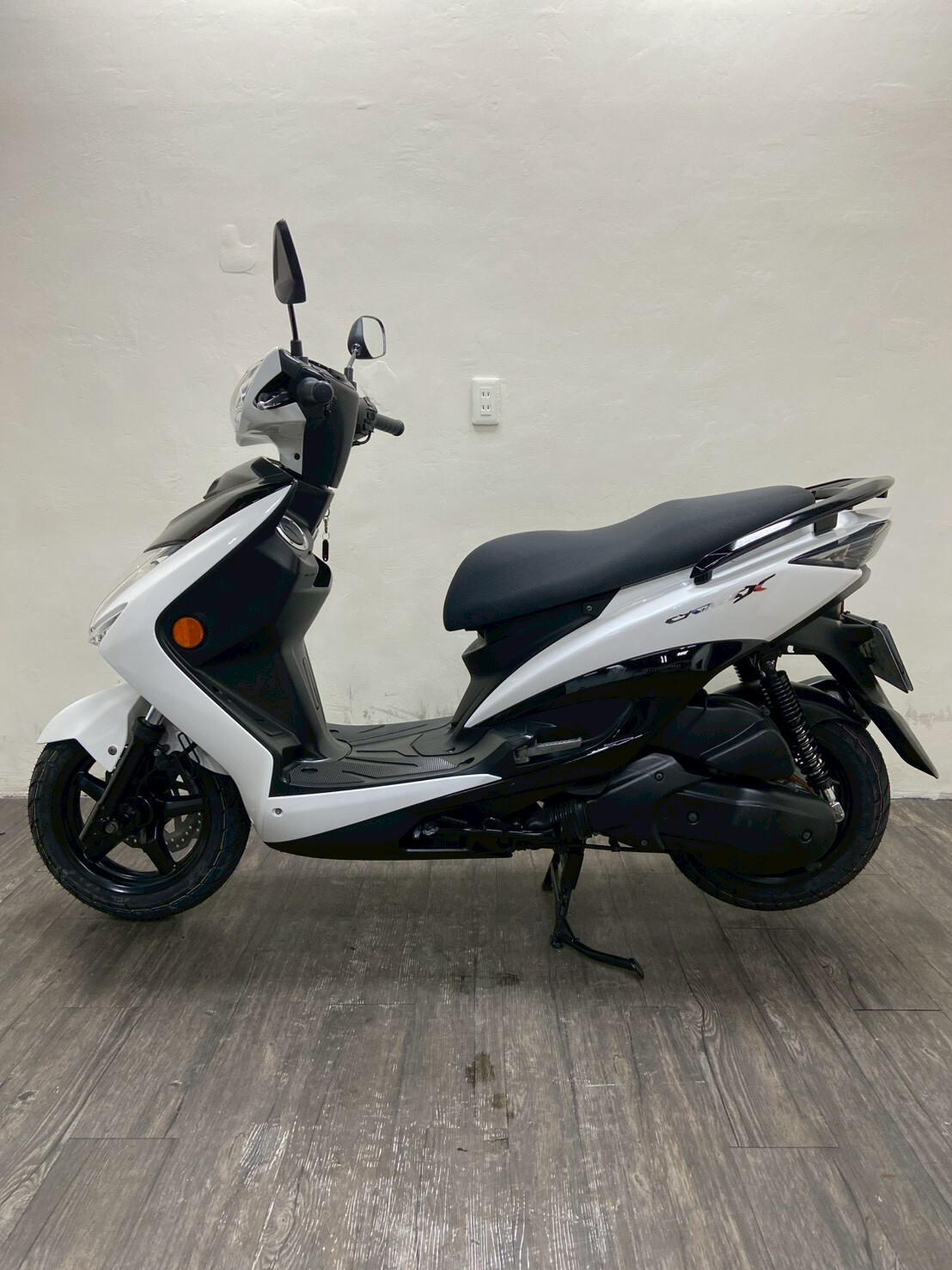 LINE_ALBUM_2014 山葉 勁戰三代125 _063 $35000 里程52XXX_251224_4