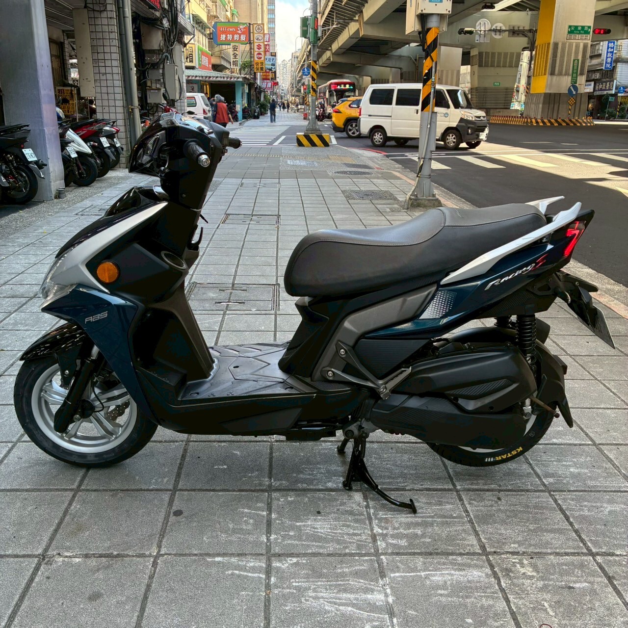 LINE_ALBUM_2022 光陽 雷霆S150 RACINGS ABS _0223 $58000_251224_4