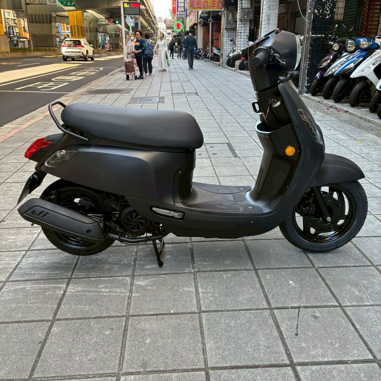 LINE_ALBUM_2014 三陽 GT 125 碟煞 _3938 $33000_251224_3