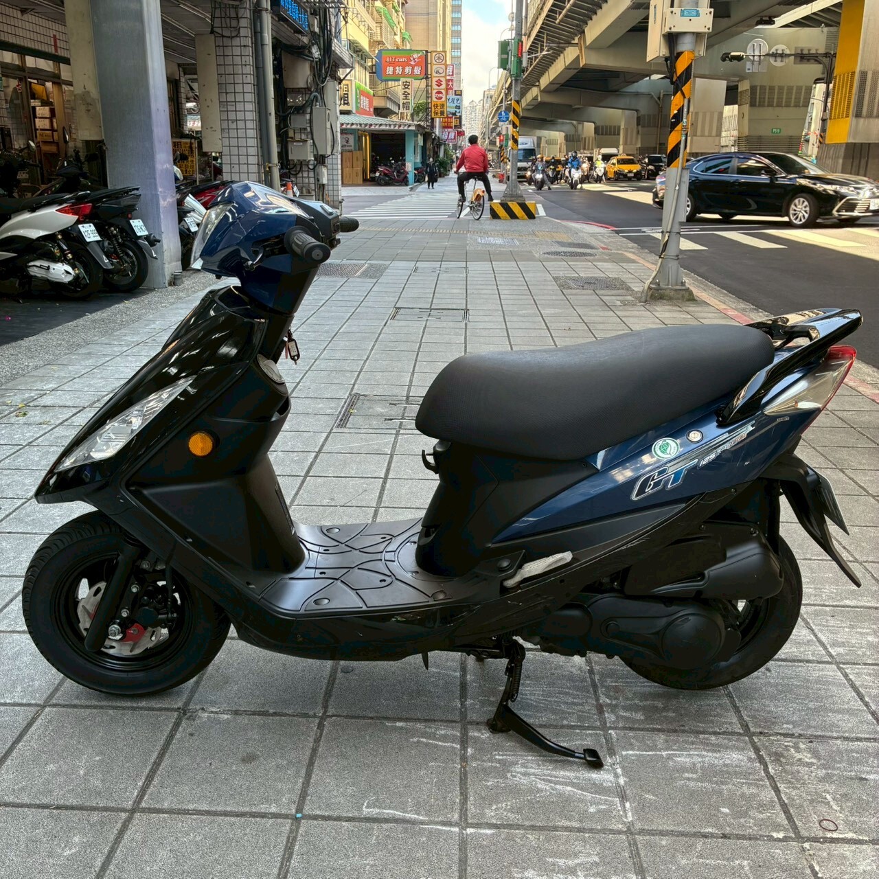 LINE_ALBUM_【新北中和店】2014 三陽 GT 125 碟煞 _3938 $33000_251224_3