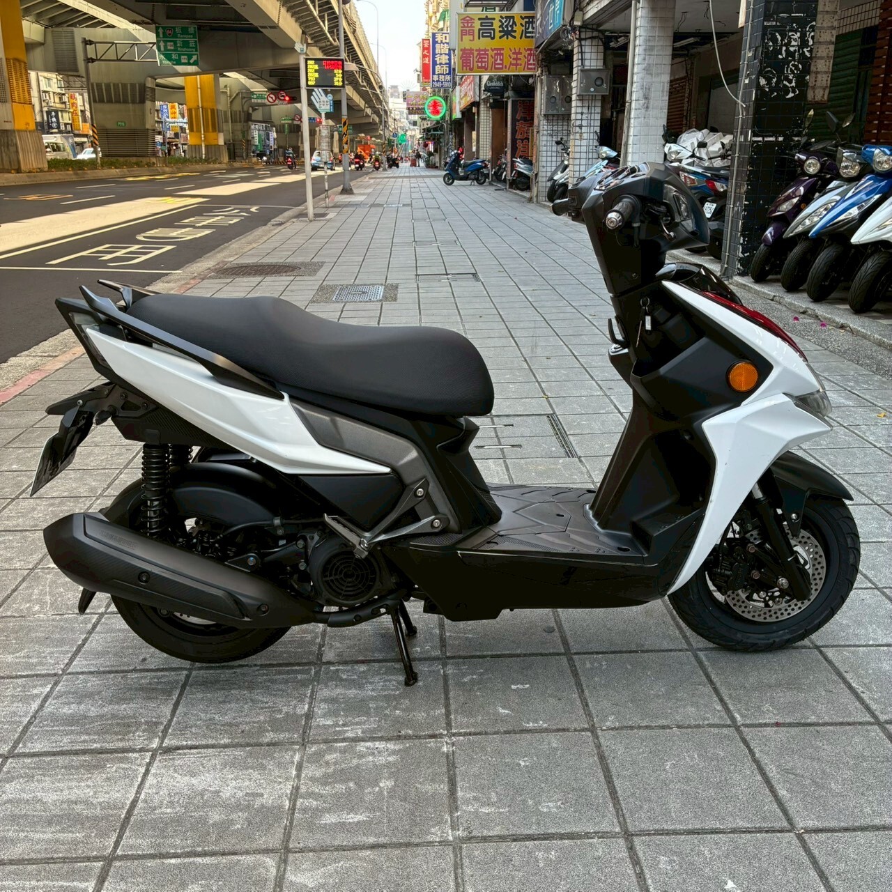 LINE_ALBUM_2019 光陽 雷霆S150 RACINGS ABS _1016 $48000_251224_3