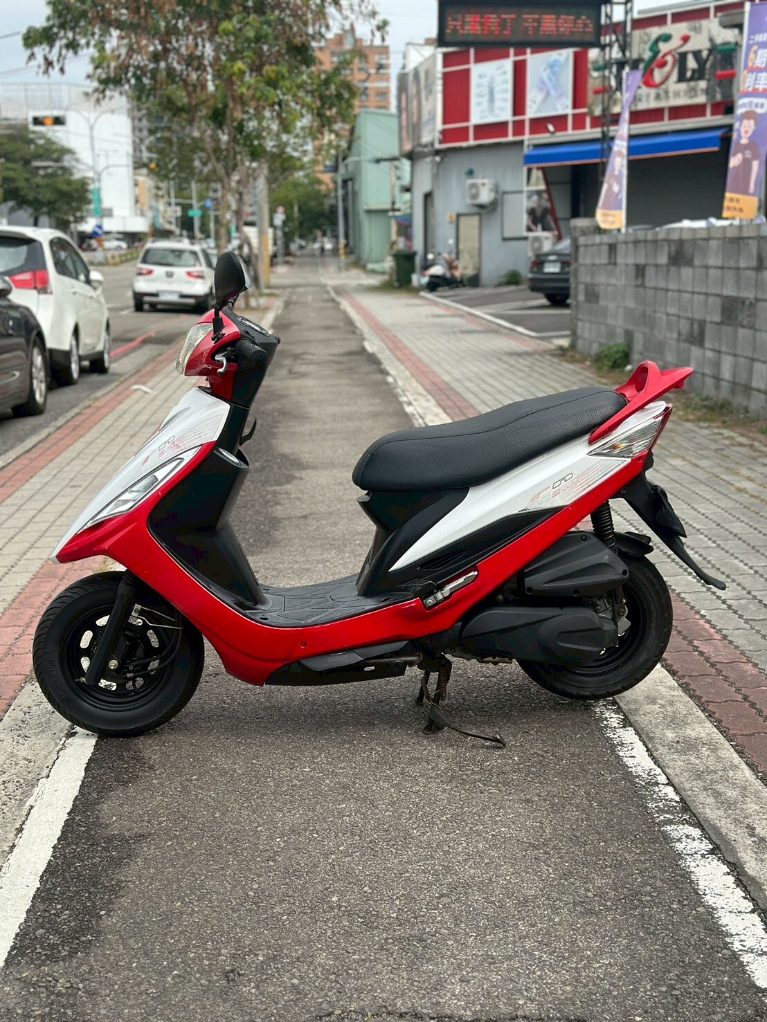 LINE_ALBUM_2015 光陽 GP 125 鼓煞 _1987 179xxKM $27,000_251228_2