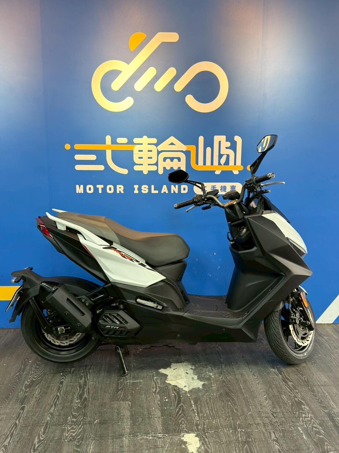 LINE_ALBUM_23年 光陽 KRV MOTO 180 _3869 26708km $80000_251230_2