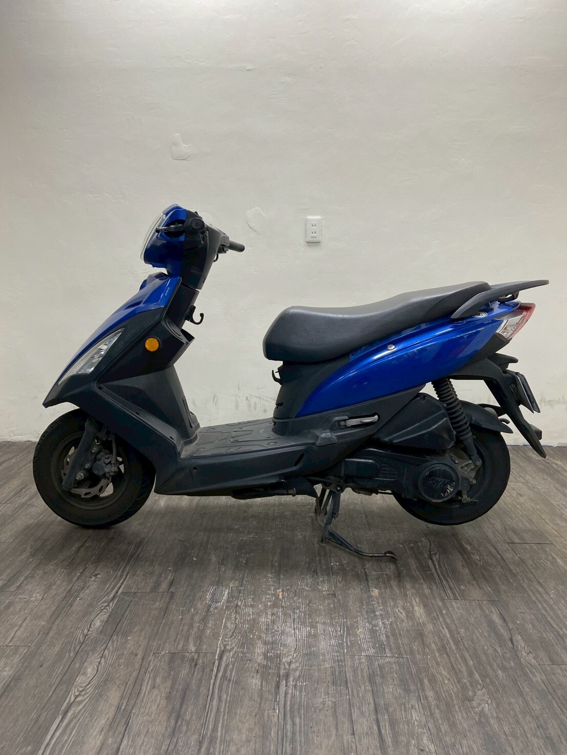 LINE_ALBUM_2023 新迪爵 碟煞 CBS _7992 $48000 里程18XXX_251230_4