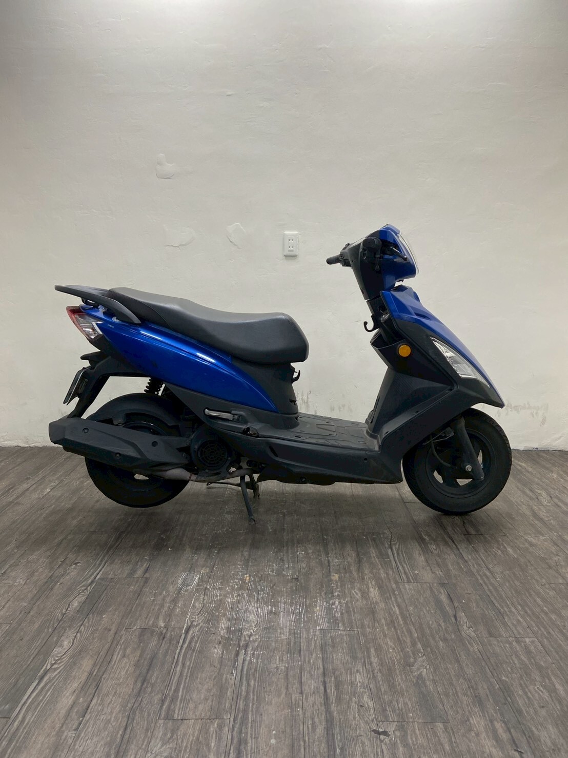 LINE_ALBUM_2023 新迪爵 碟煞 CBS _7992 $48000 里程18XXX_251230_3