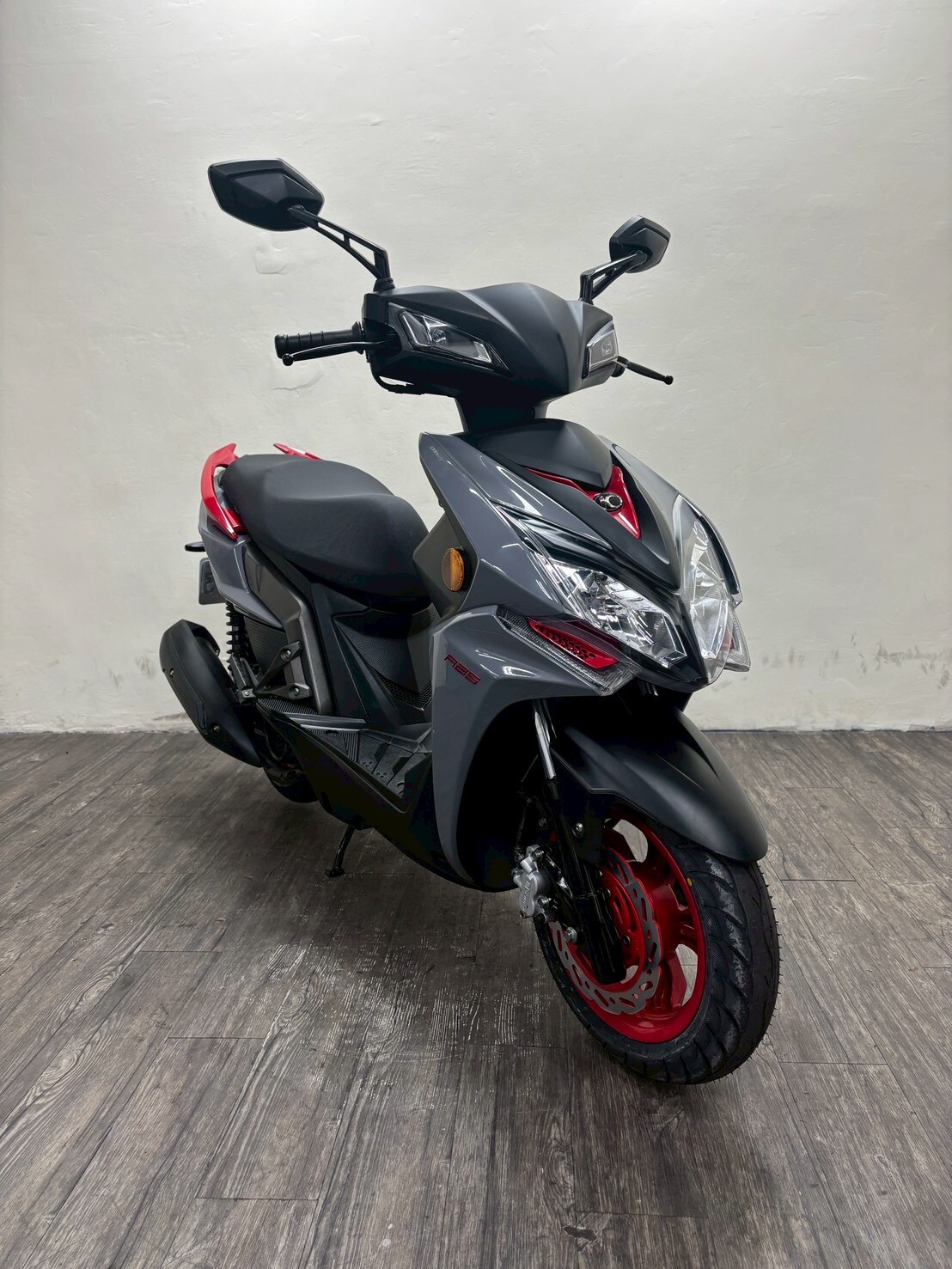 LINE_ALBUM_2022 光陽 雷霆S150 ABS _7973 $56000 里程 28xxx_251230_6