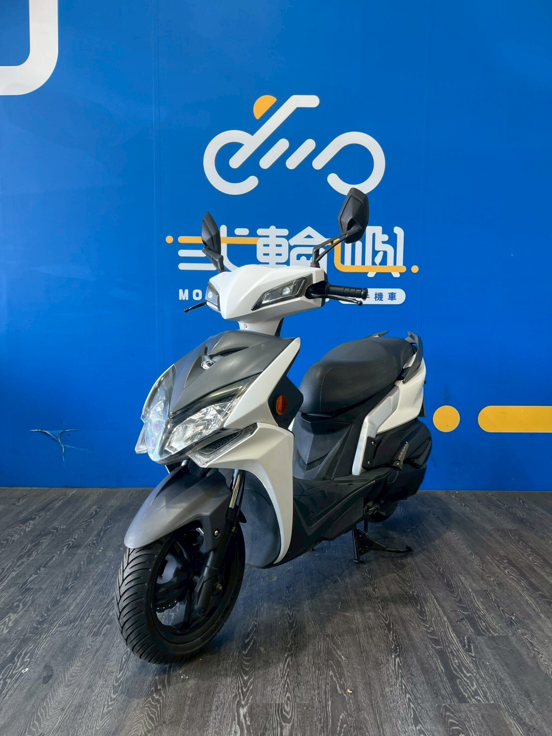 LINE_ALBUM_2017 光陽 雷霆s125 RACINGS 雙碟 _MHS-2519 $ 43000里程28XXX_251230_10