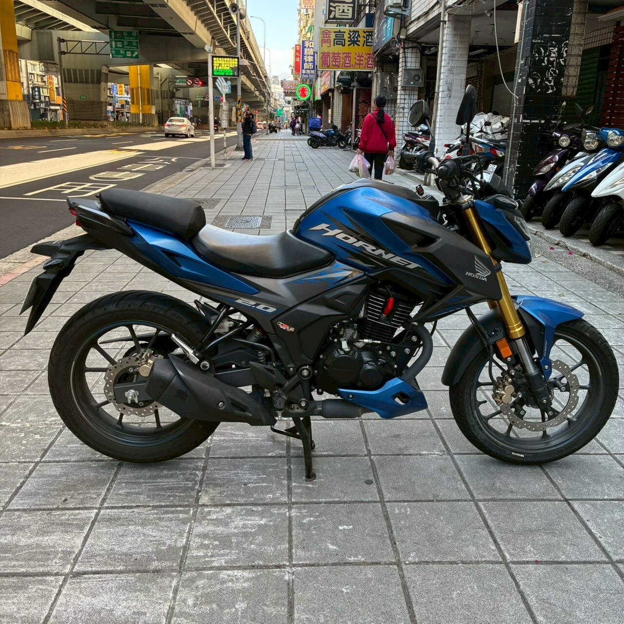 LINE_ALBUM_2020 HONDA HORNET 2.0 _0785 $68000_260101_3