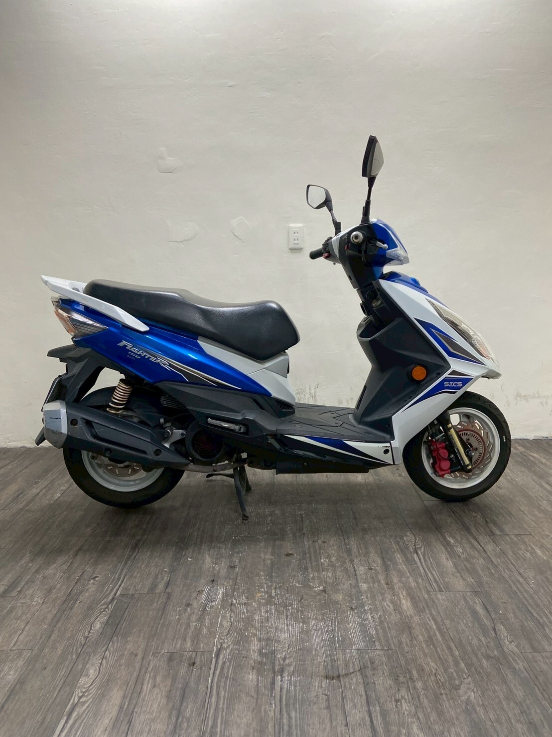 LINE_ALBUM_2017 三陽 fighter 150 六代ABS_6815 $35000 里程26XXX_260102_4