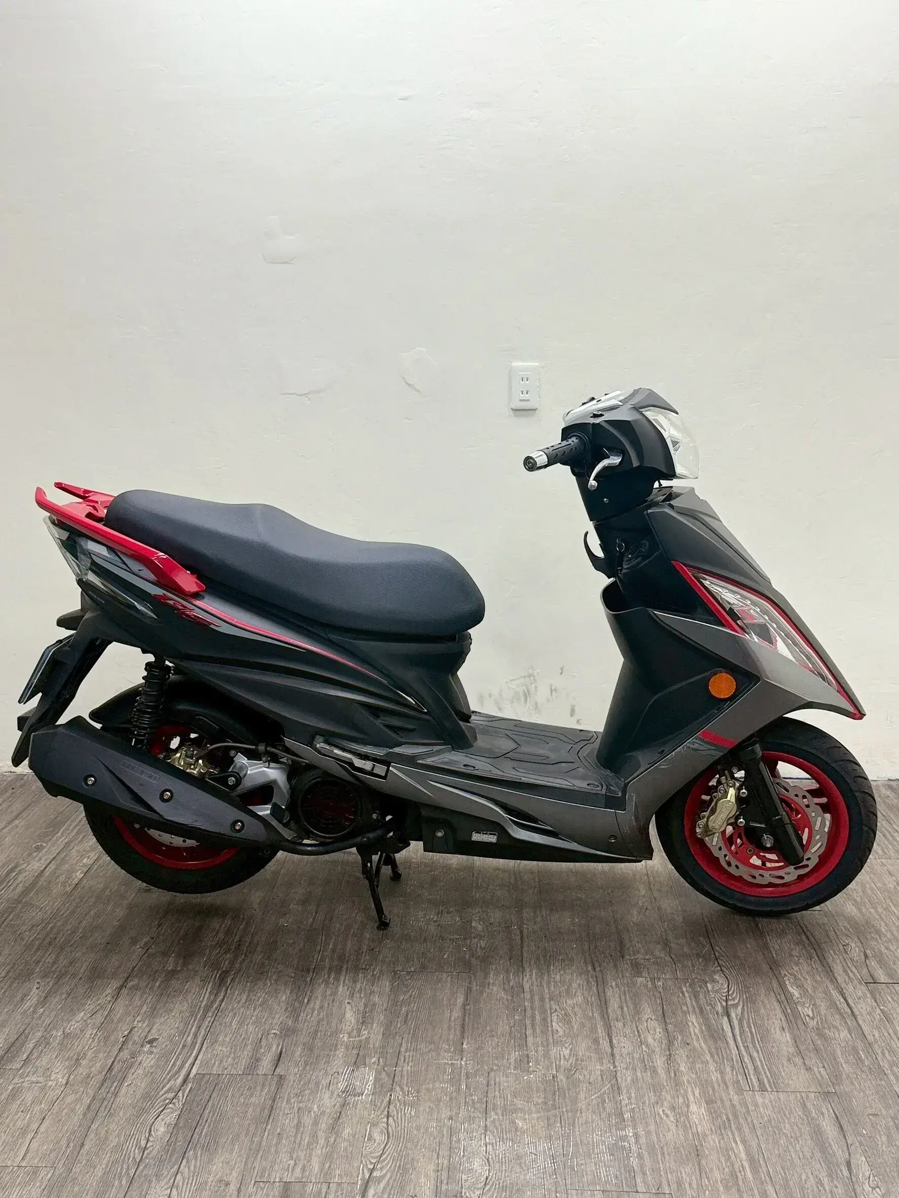 LINE_ALBUM_2022 光陽 G6 150 _1827 $55000 里程55000_250724_3