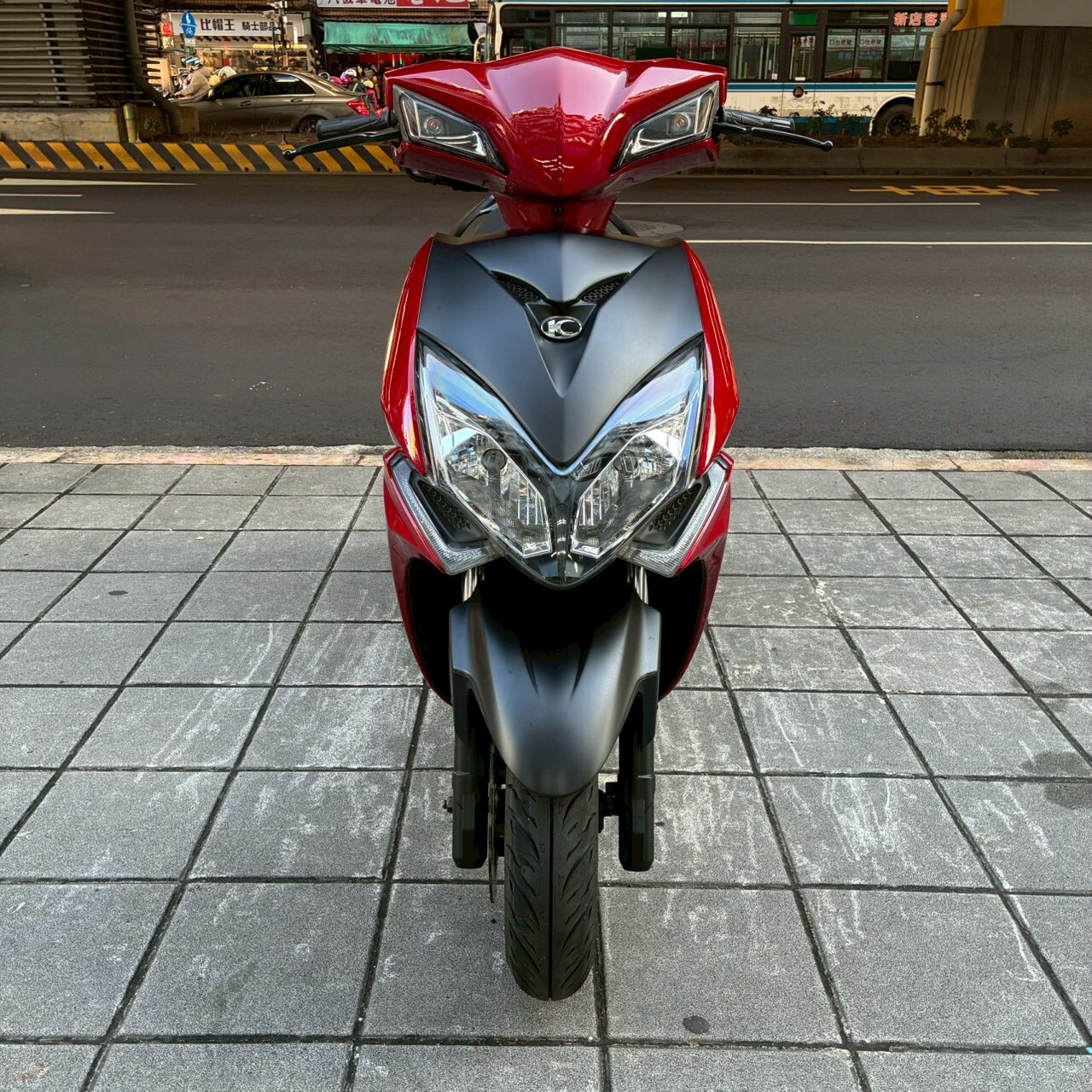 LINE_ALBUM_2016 光陽 雷霆S125 RACINGS 雙碟 _2878 $42000_260105_7