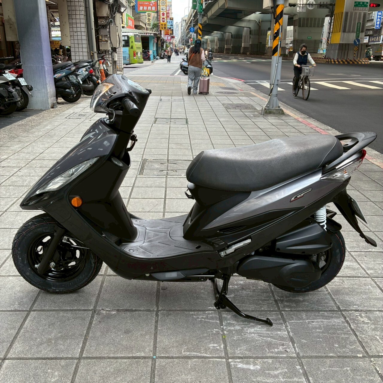 LINE_ALBUM_2023 光陽 GP125 鼓煞 _3270 $42000_260112_4