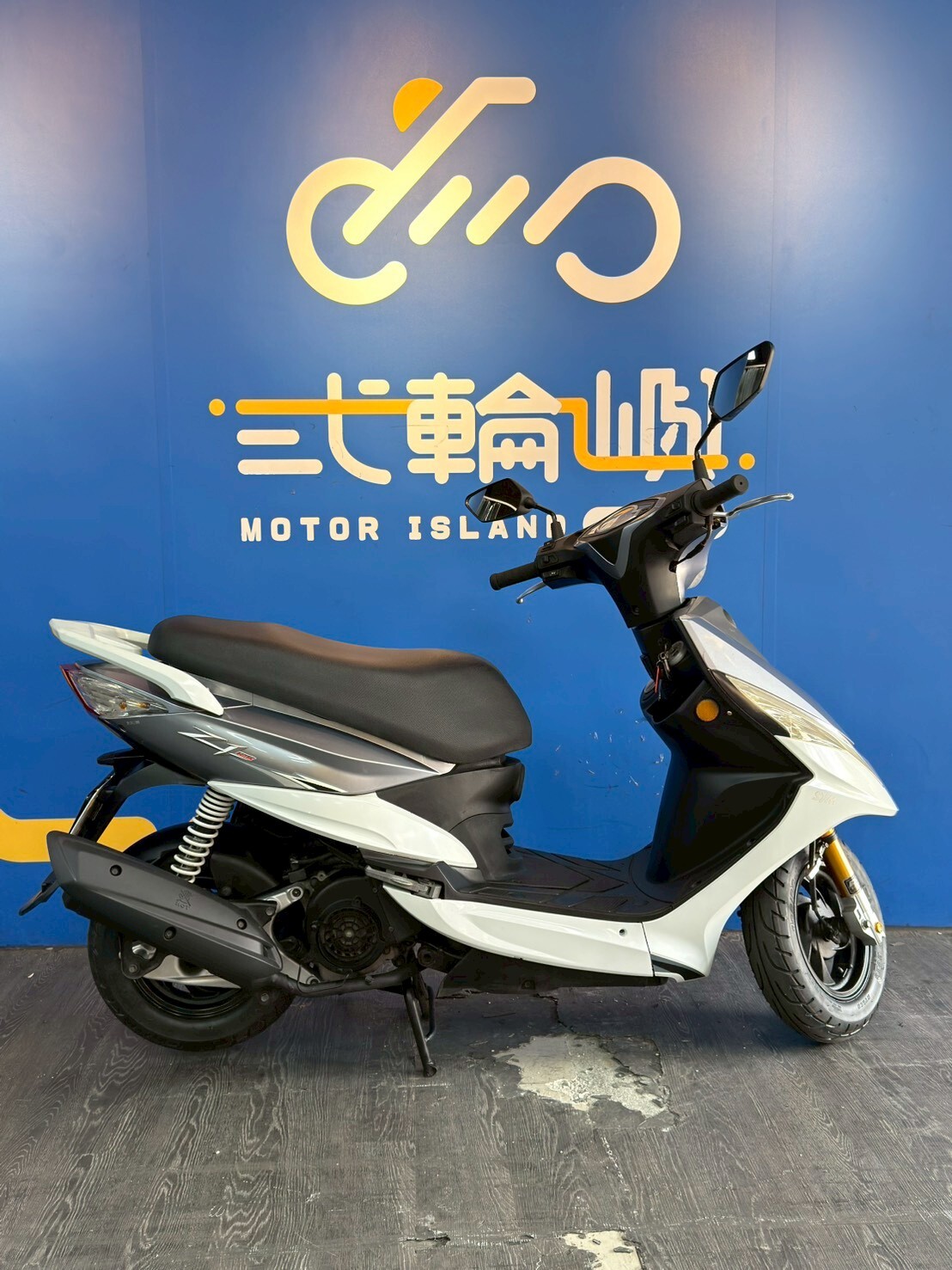 LINE_ALBUM_13年 三陽Z1 125 _8160 49299km $33000_260113_2