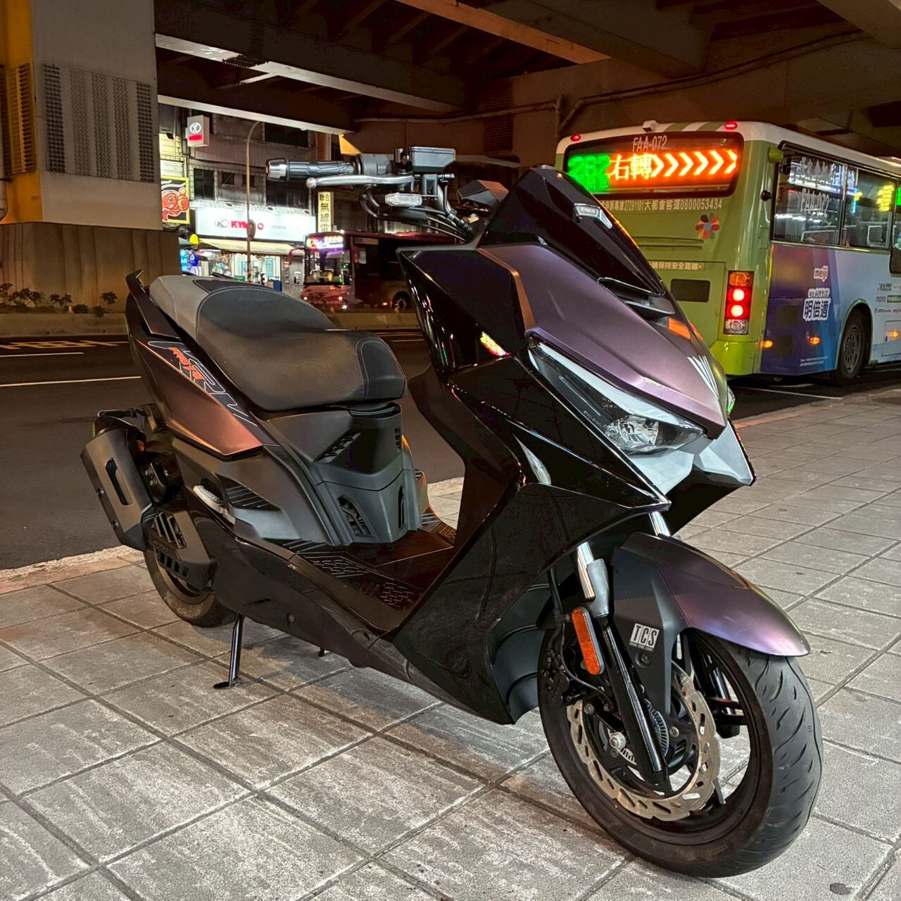 LINE_ALBUM_2022 光陽 KRV 180 MOTO _6892 $69999_260112_5