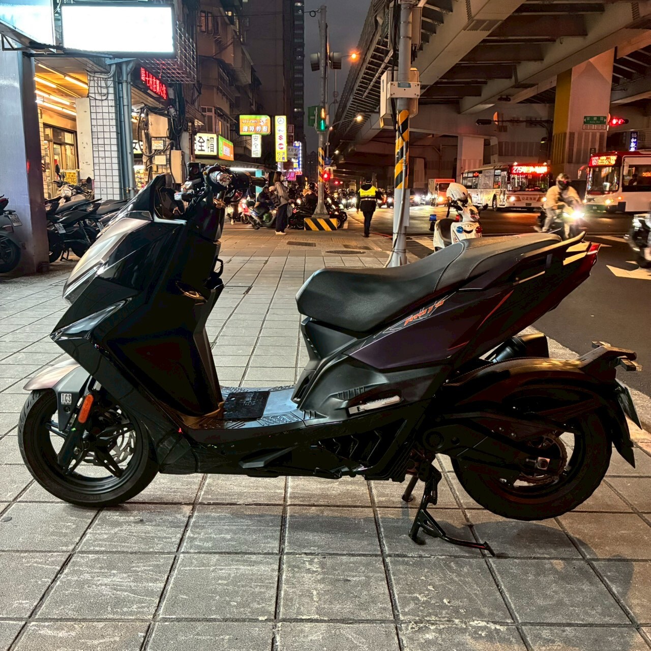 LINE_ALBUM_2022 光陽 KRV 180 MOTO _6892 $69999_260112_2