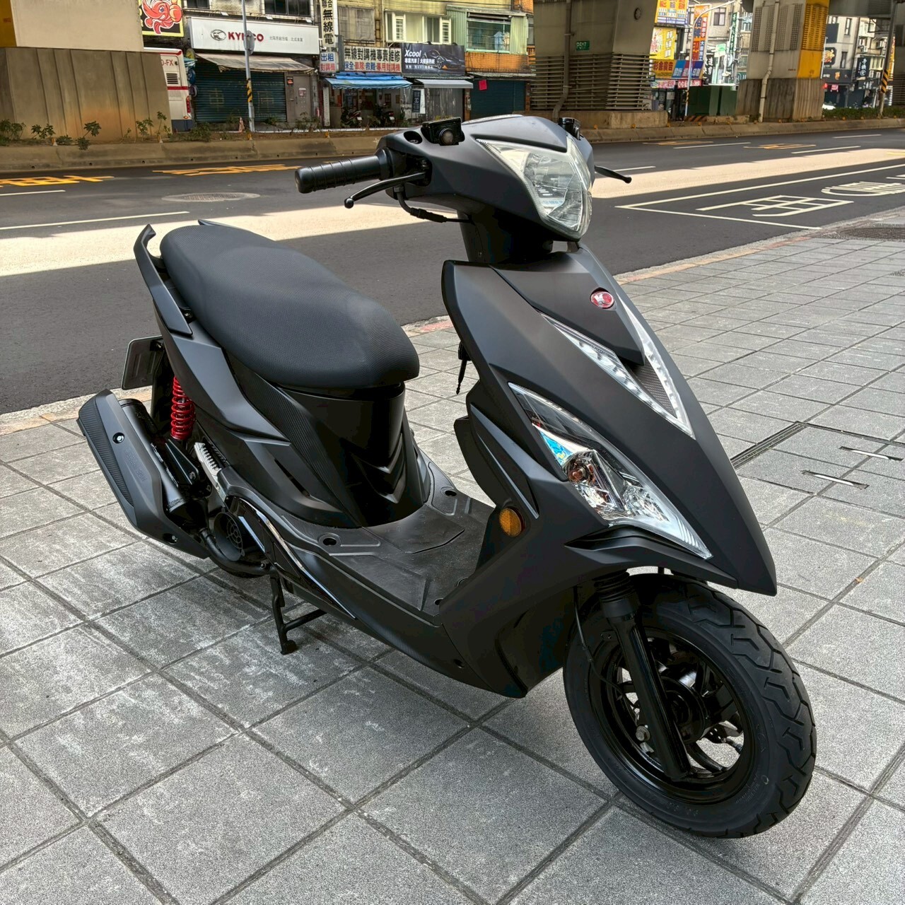 LINE_ALBUM_2015 光陽 VJR 125 _0011 $38000_260112_5