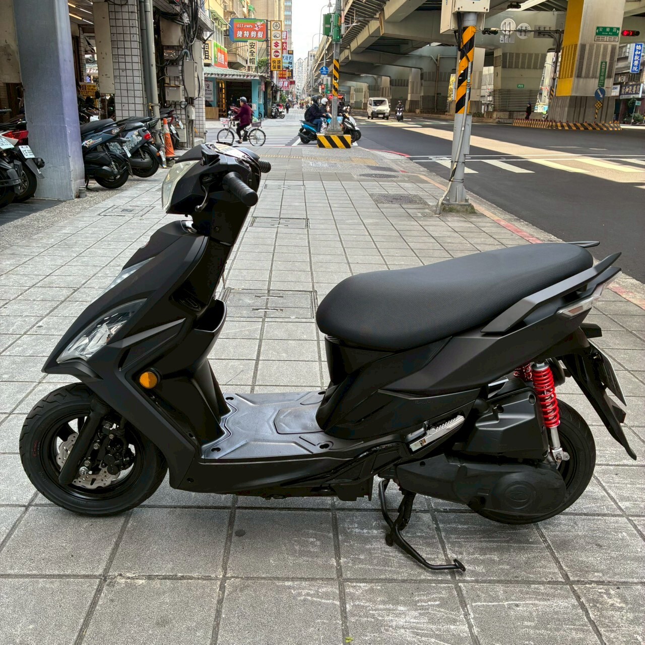 LINE_ALBUM_2015 光陽 VJR 125 _0011 $38000_260112_4