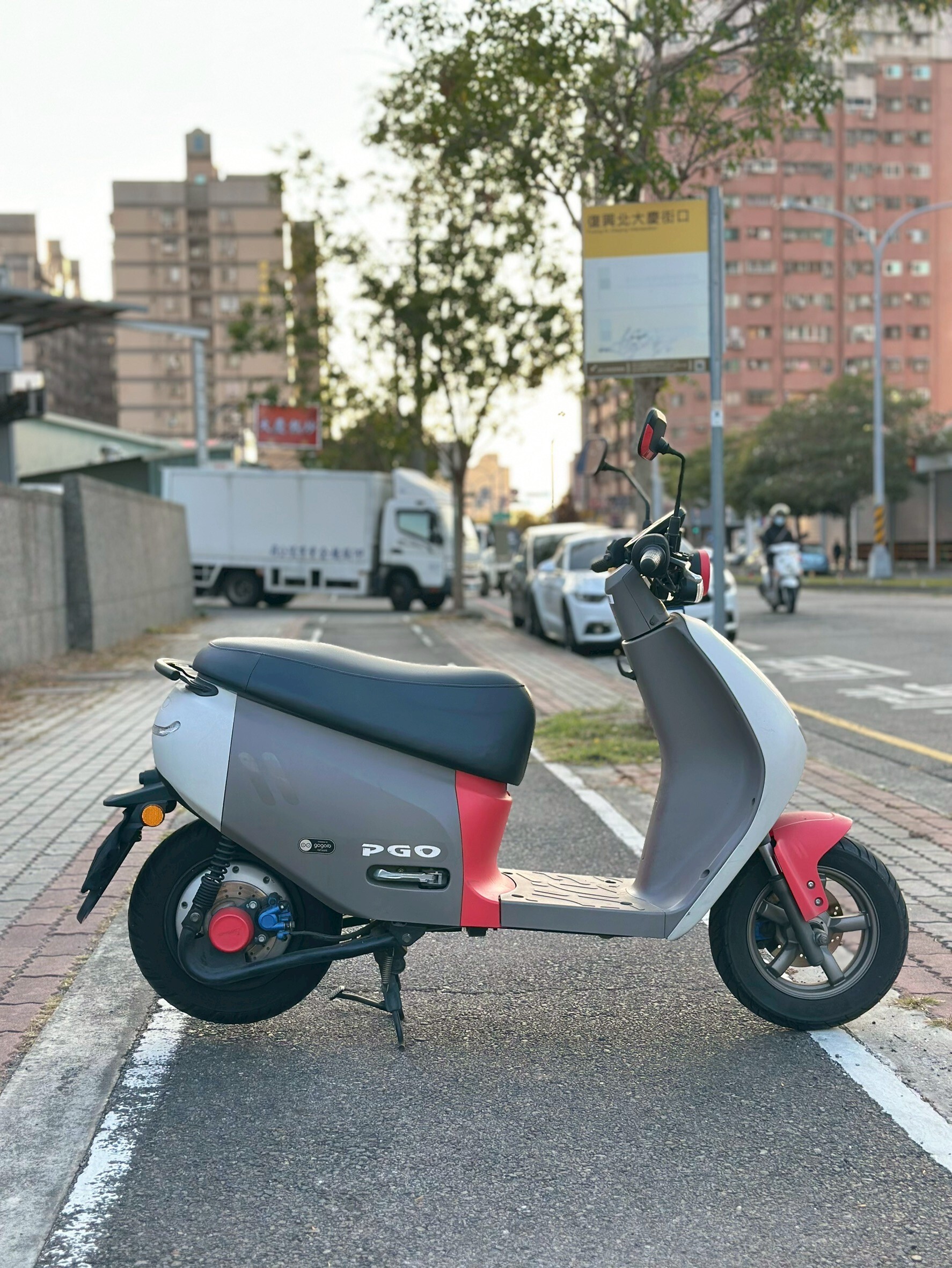 LINE_ALBUM_2021 PGO UR2 PLUS _6622 152xxKM $19,999_260113_1