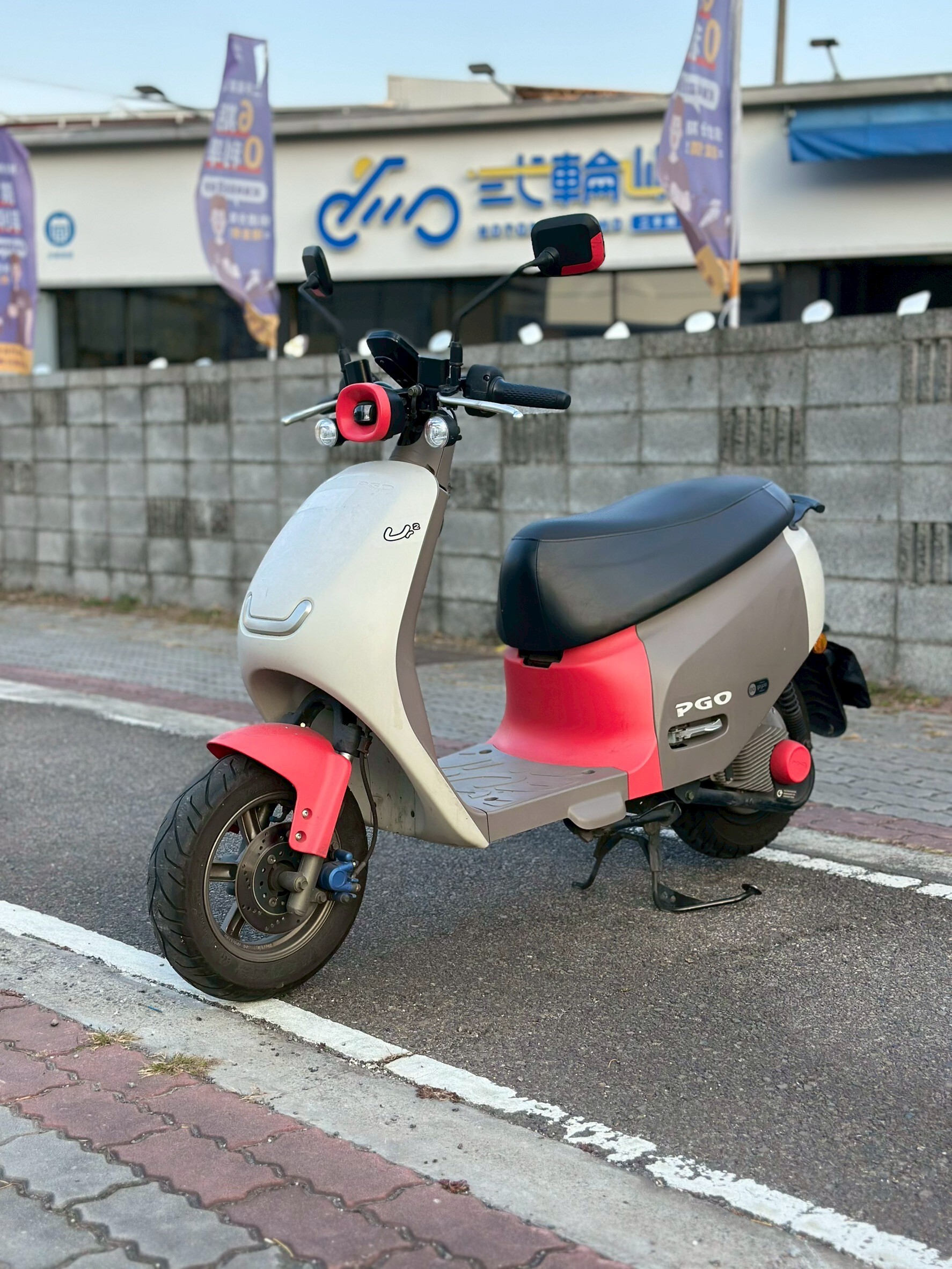 LINE_ALBUM_2021 PGO UR2 PLUS _6622 152xxKM $19,999_260113_5