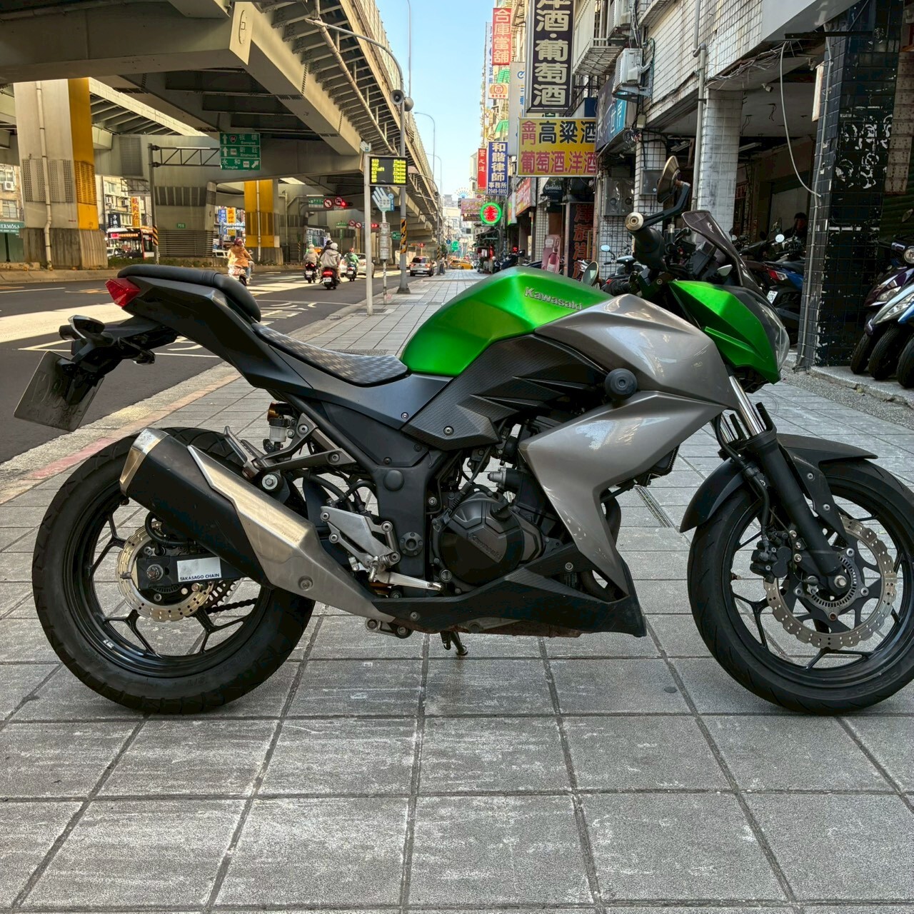 LINE_ALBUM_2016 川崎 Z300 _8867 $56000_260114_4