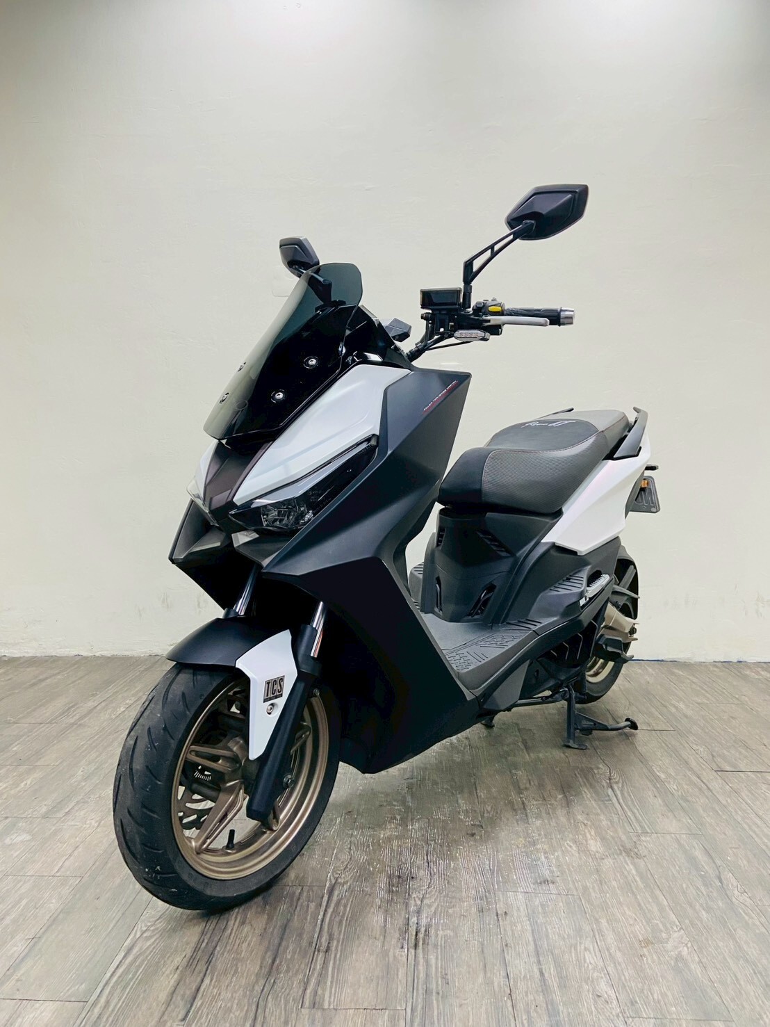 LINE_ALBUM_2024 光陽 ROMA GT 180 _3778$90000 里程11XXX_260128_5