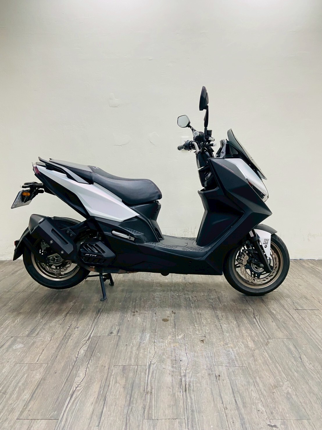 LINE_ALBUM_2024 光陽 ROMA GT 180 _3778$90000 里程11XXX_260128_4