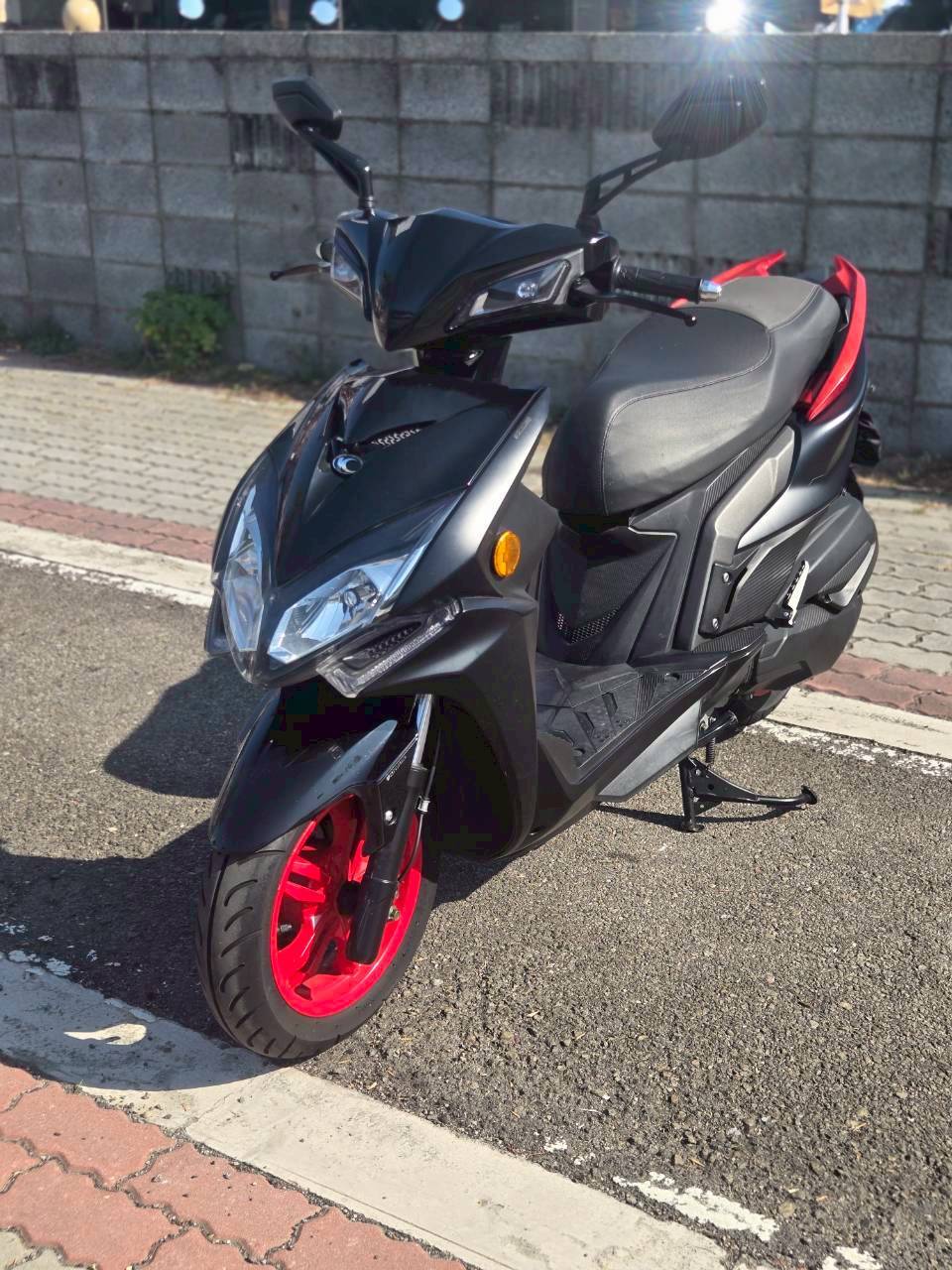 LINE_ALBUM_2023 光陽 雷霆s 125 _5566 67xxKM $49999_260128_4