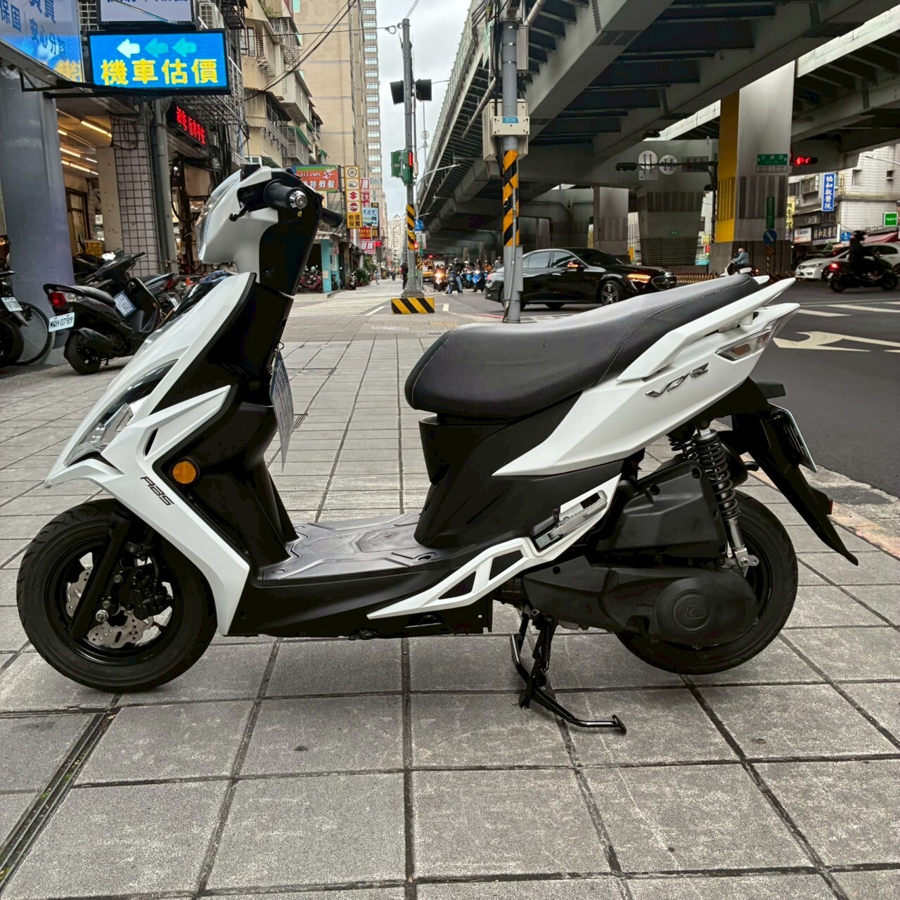 LINE_ALBUM_2018 光陽 VJR 125 ABS _8636 $40000_260127_3