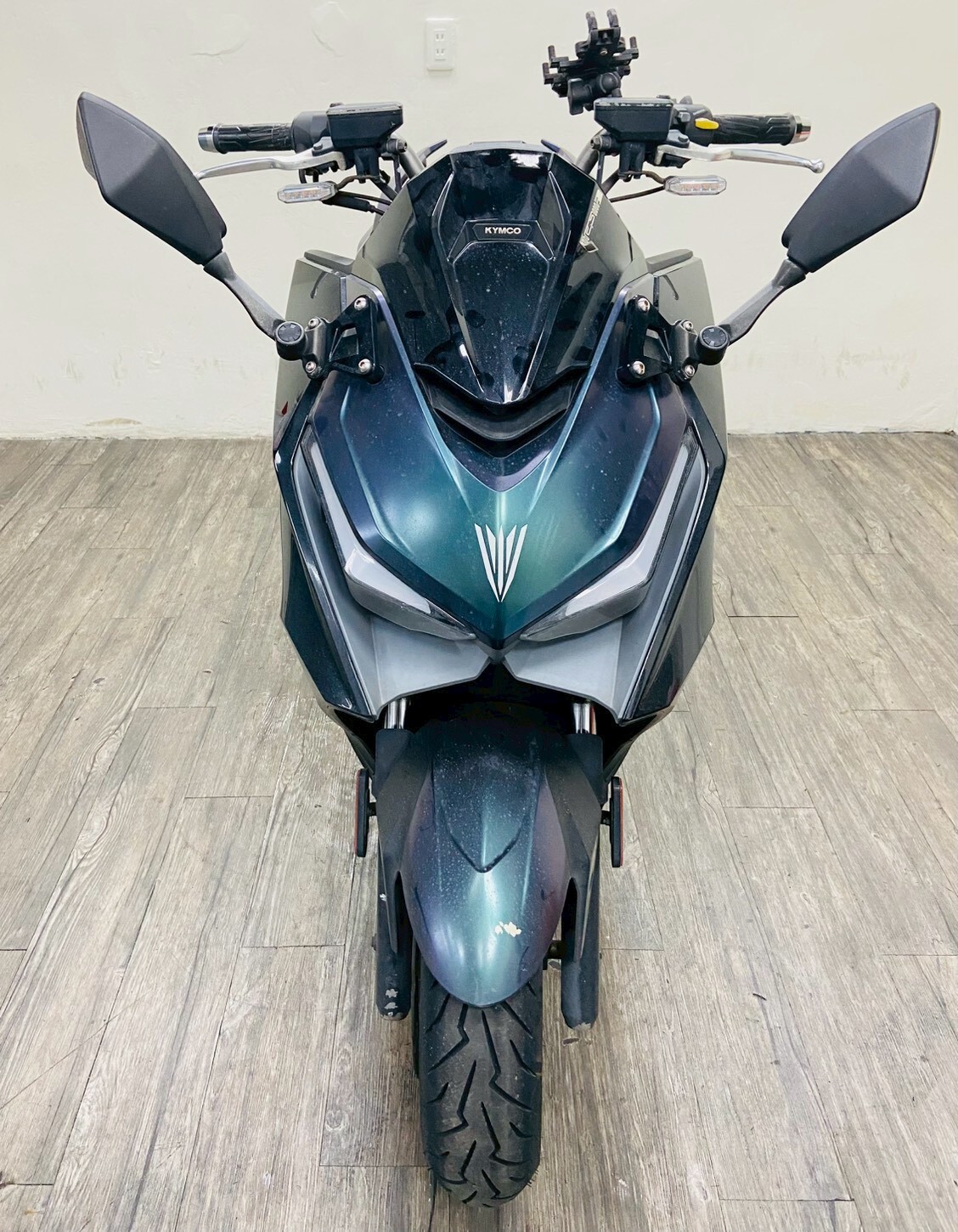 LINE_ALBUM_2023 光陽 KRV 180 Moto_0728 $72000 里程21XXX_260130_7