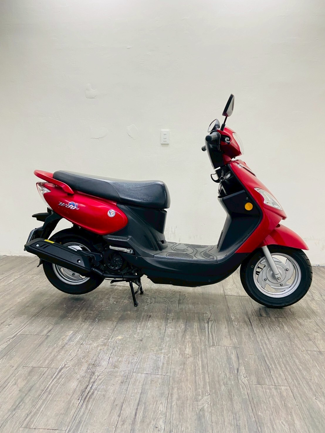 LINE_ALBUM_2018 三陽 WOO 100 _2221 $28000里程40XXX_260130_4