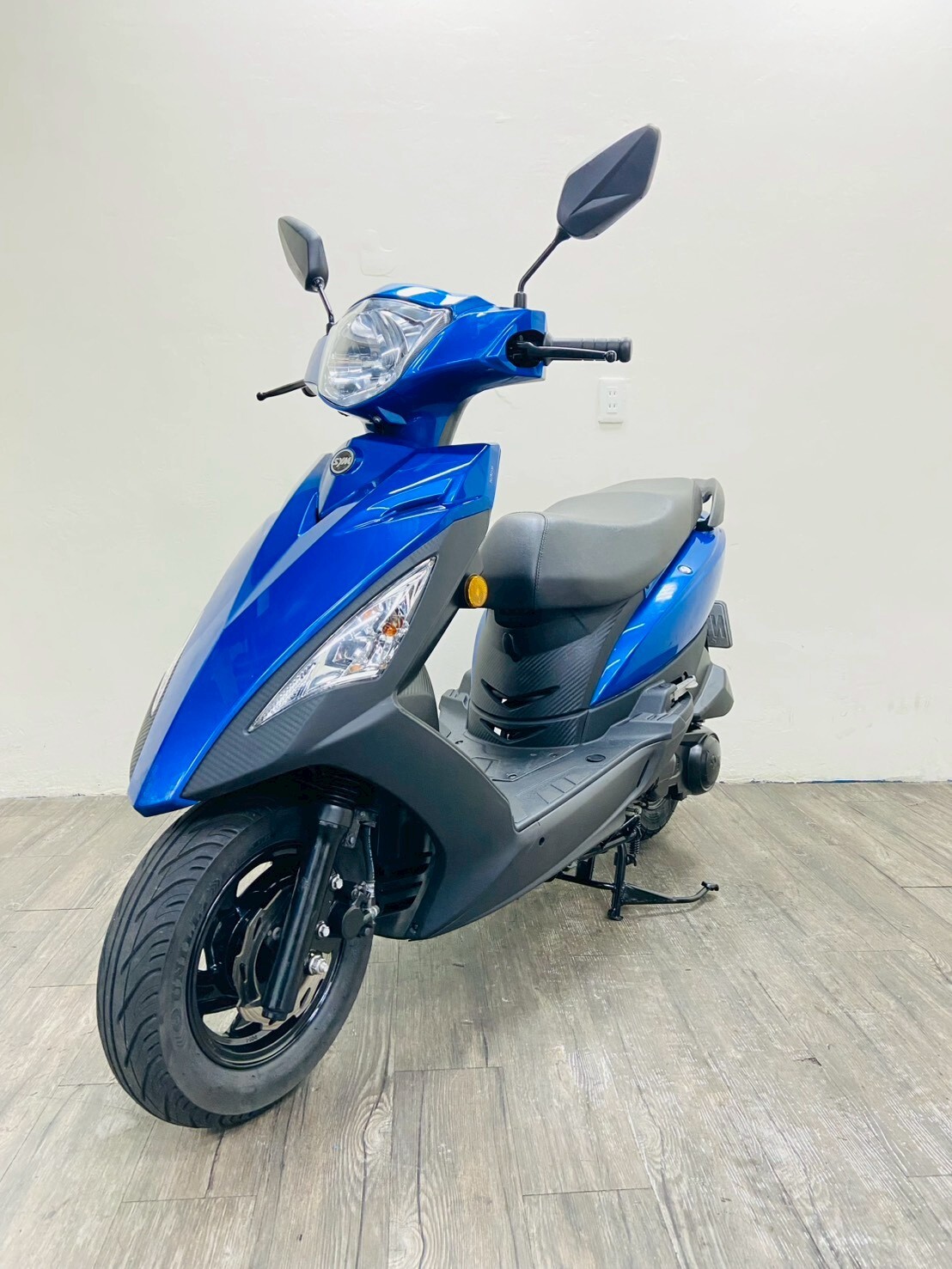 LINE_ALBUM_2023 新迪爵 碟煞 CBS _7992 $48000 里程18XXX_260130_5